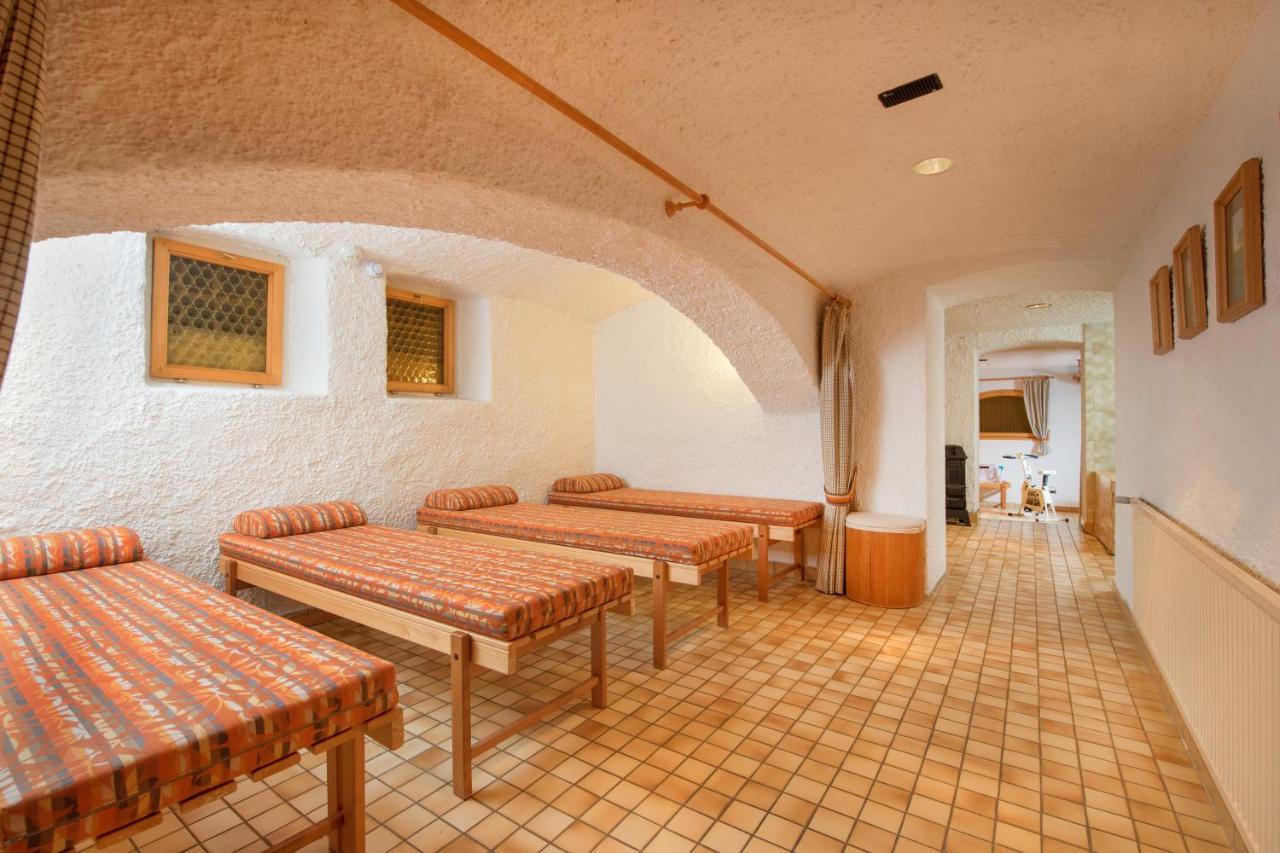 Hotel Schoenruh โดรโบลัค อัม ฟาเคอร์เซ ภายนอก รูปภาพ