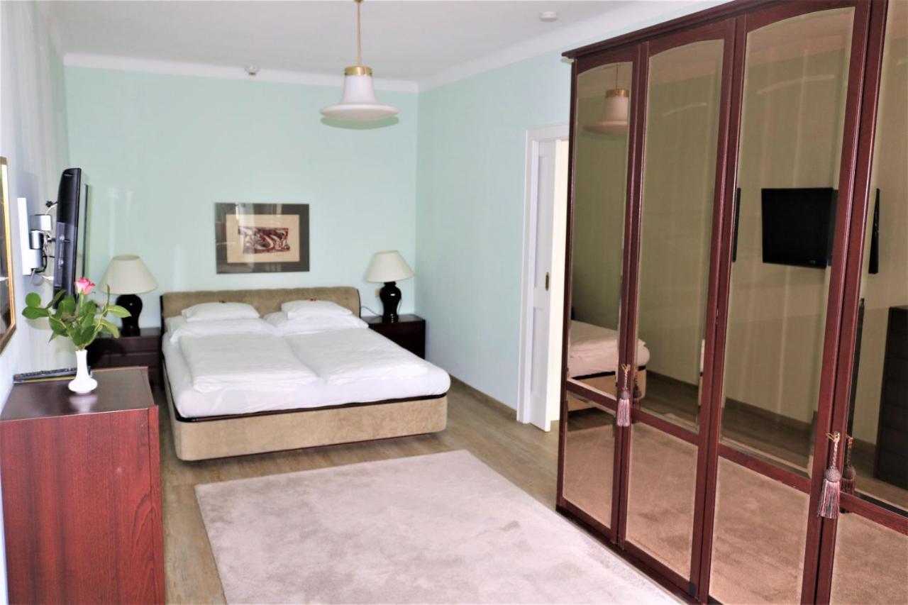 Hotel Schoenruh โดรโบลัค อัม ฟาเคอร์เซ ภายนอก รูปภาพ